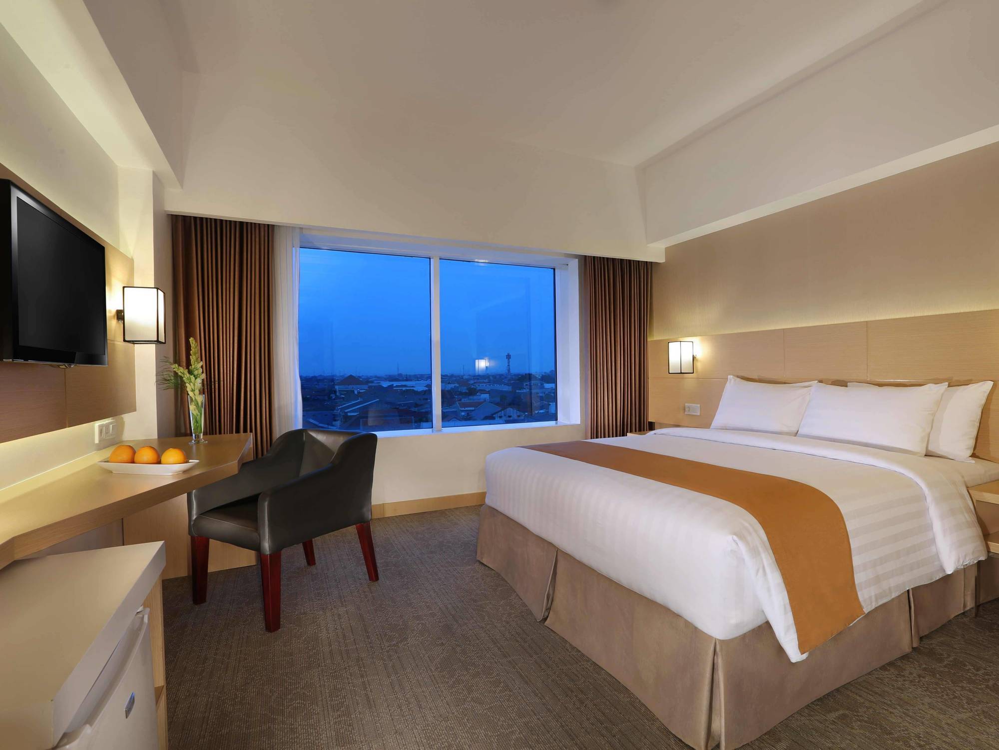 Golden City Hotel And Convention Center - Chse Certified Semarang Exteriér fotografie